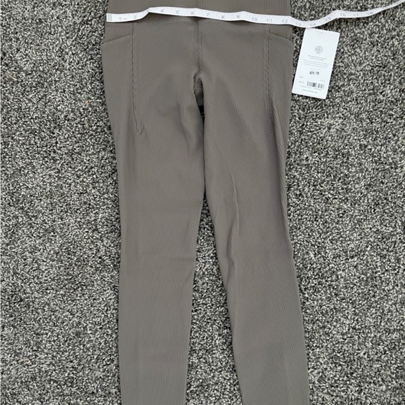 Athleta salutation stash rib athletic pants length 7/8, size small - Picture 9 of 12